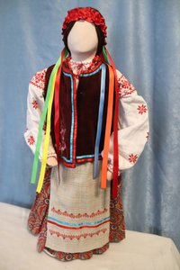 Лялька у вбранні Центральної Київщини