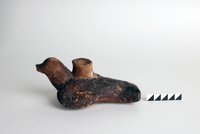 Гуттус - фігурна посудина у вигляді птаха - І-і ст. н.е.